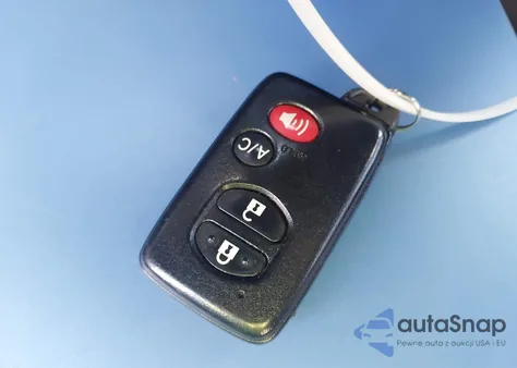 2014 Toyota Prius Plug-In from USA, damaged, VIN JTDKN3DP9E3061081